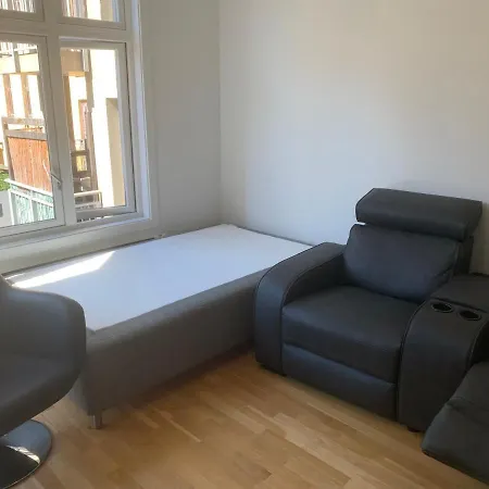 Apartment Center *